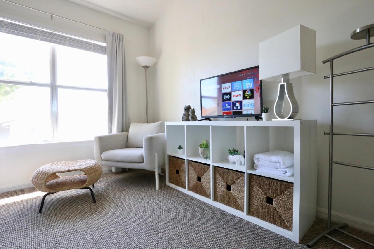 Oaks Modern & Comfy Condo In The Perfect Location Gainesville Kültér fotó