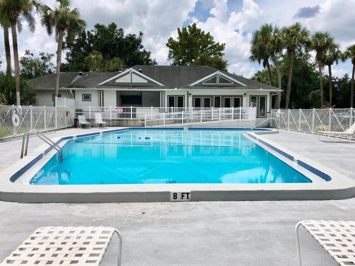 Oaks Modern & Comfy Condo In The Perfect Location Gainesville Kültér fotó